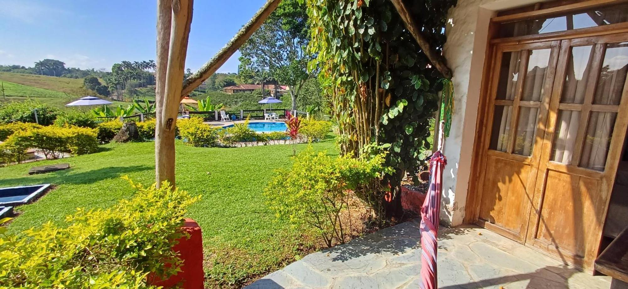 Finca Hotel Palmas Frente A Panaca 金巴亚 外观 照片